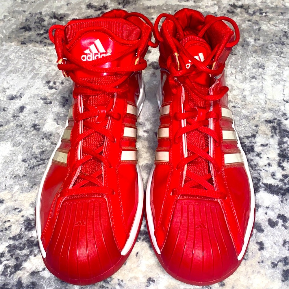 Men’s pro model adidas basketball shoes size 18